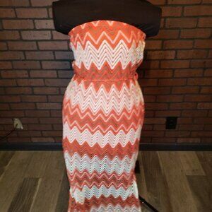 Xtaren Strapless Lace Maxi Dress